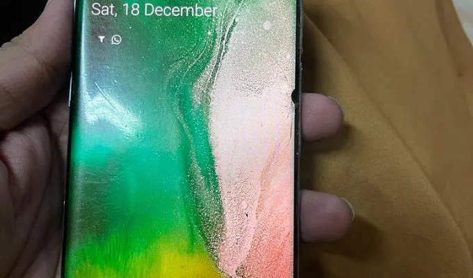 Samsung S10Plus - photo 1