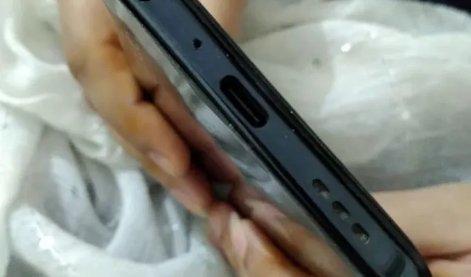 Oppo Reno 3 - photo 1