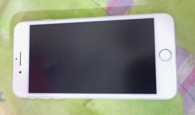 iphone 8 plus for sell - photo 2