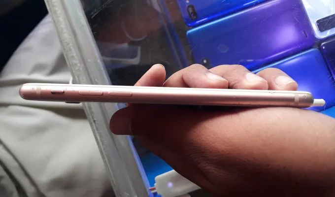 iPhone 8 64GB non pta - photo 2