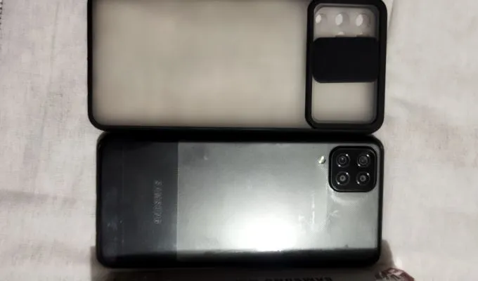 Samsung a12 with 11+ months warranty - photo 2