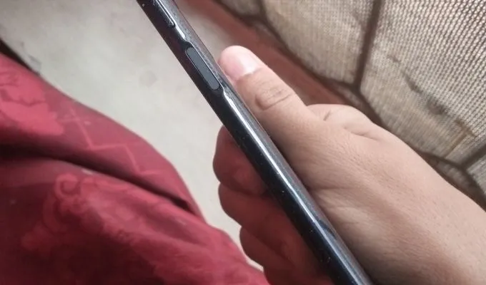 Infinix Note 10 6/128 condition 10/10 - photo 2