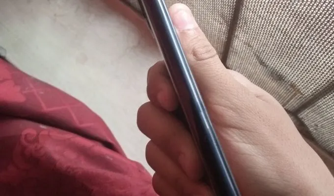 Infinix Note 10 6/128 condition 10/10 - photo 3