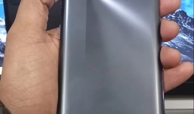 Oppo f17 pro 8gb/128gb in  10/10 condition - photo 1