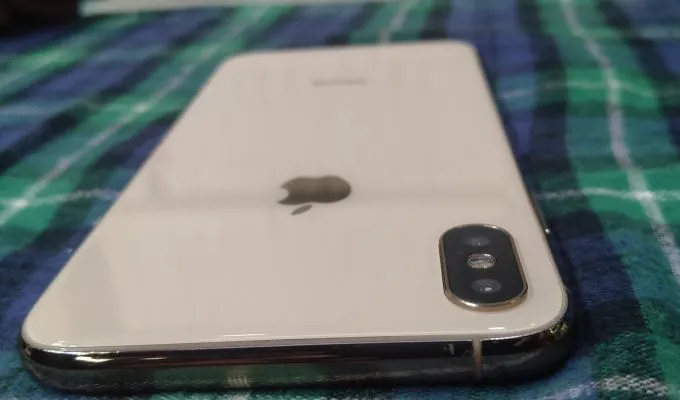 iPhone xs max - photo 2