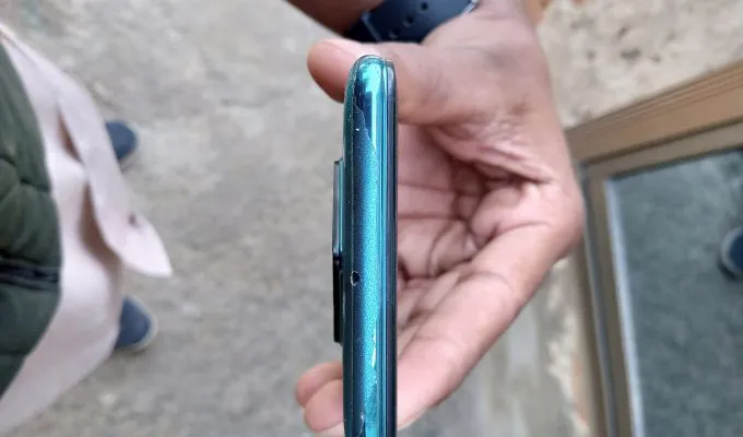 Infinix Zero8 - photo 3