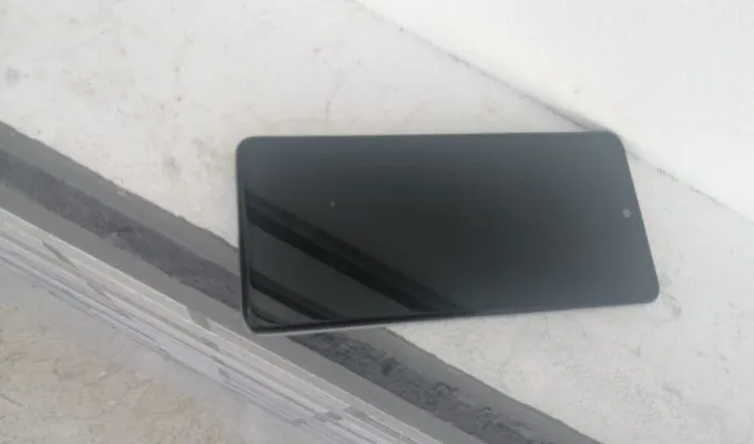Samsung Galaxy A51 good condition no scratches - photo 1