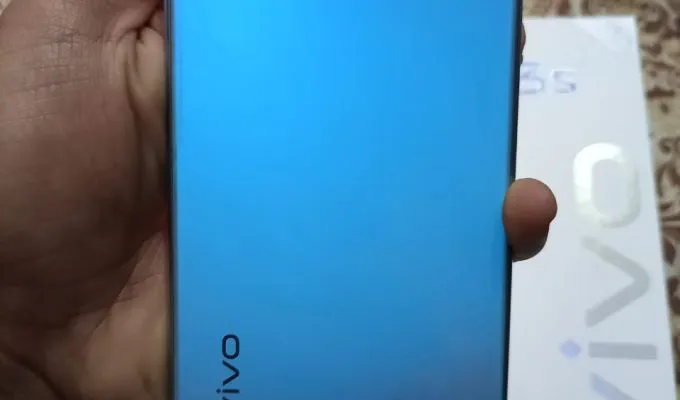 Vivo y33s 8gb+4gb + 128gb lush condition - photo 1