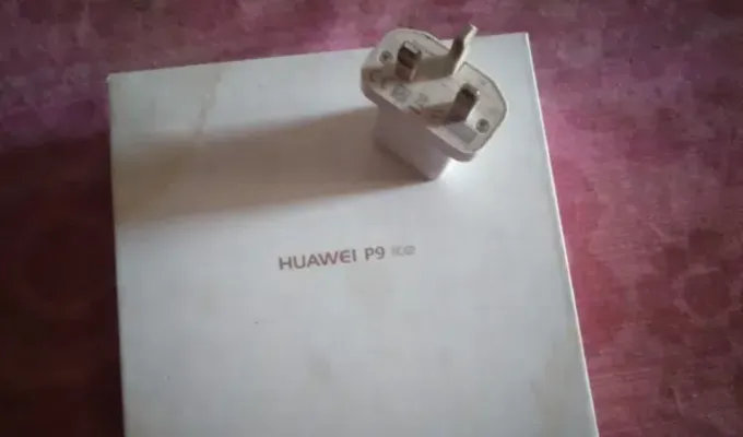 Im selling Huawei p9 lite 10/10 condition - photo 2