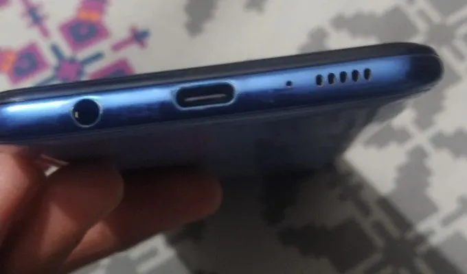 Samsung Galaxy A 30 4/64 lush condition panel changed - photo 3