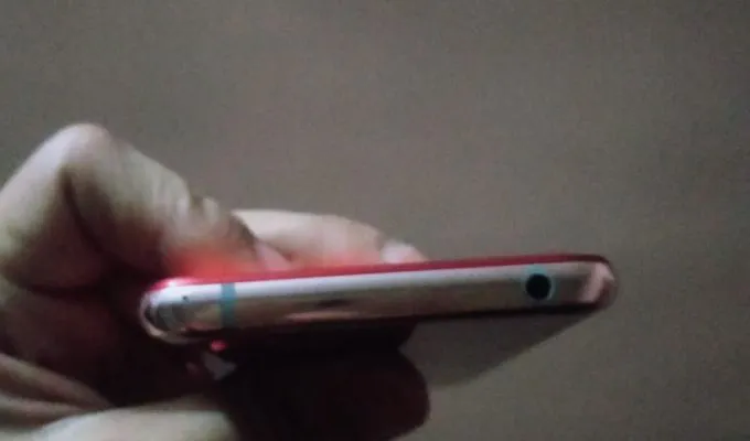 Sharp aquos R2 Pta approved - photo 1