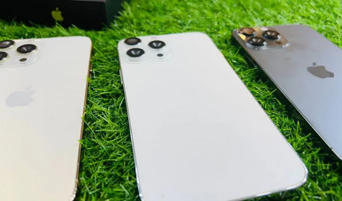 iPhone 13 pro max - photo 1