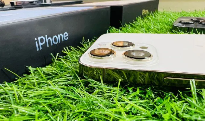 iPhone 13 Pro max - photo 3