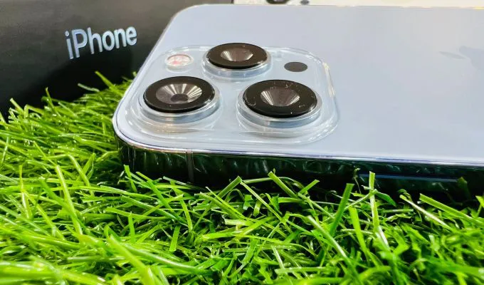 IPhone 13 pro max - photo 2