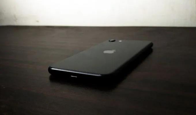 IPHONE SE 2020 NON PTA - photo 2