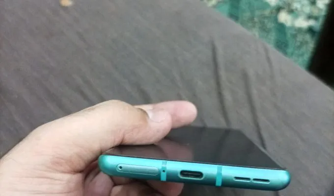 OnePlus 8 12gb/256gb (With Original Box and Accessories and PTA Approved) - photo 2