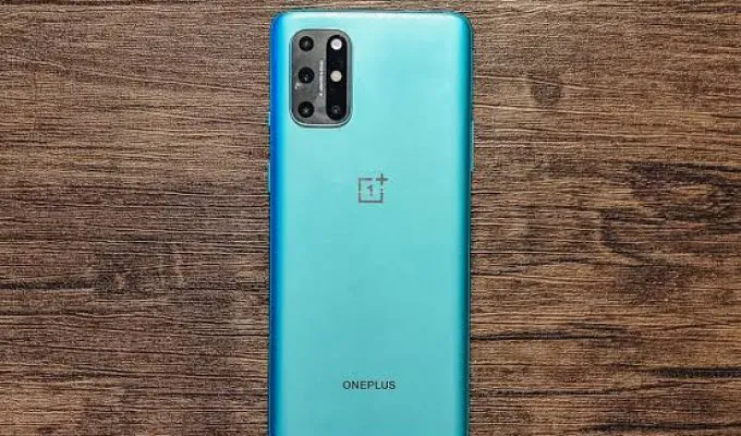 Oneplus 8T  12Rom 256 Ram
