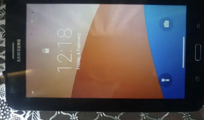 Samsung Galaxy tab 3 lite - photo 2