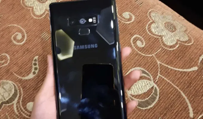 Samsung note 9 - photo 1