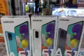 Samsung galaxy A51 8gb/128gb box pack pta approved - Photos