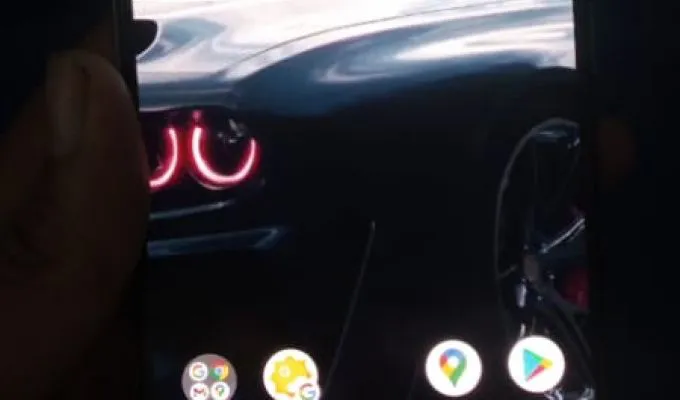 OnePlus 7T - photo 1