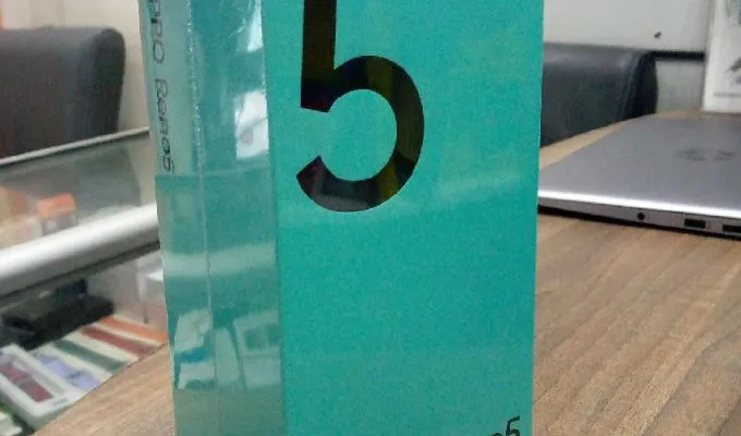 Oppo Reno 5 (8gb/128gb) box pack - photo 1