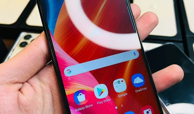 Samsung Galaxy s22 ultra - photo 1