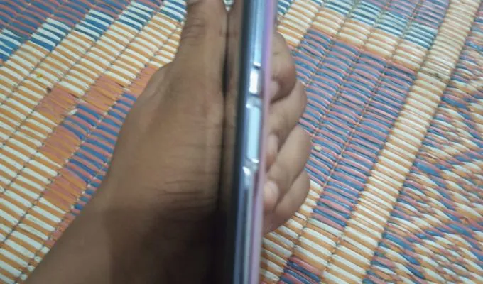 Itni achi mobile srif 25000 mein - photo 3