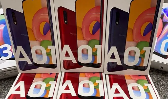 Samsung galaxy A01 (2gb/16gb) brand new box pack pta aprove - photo 1