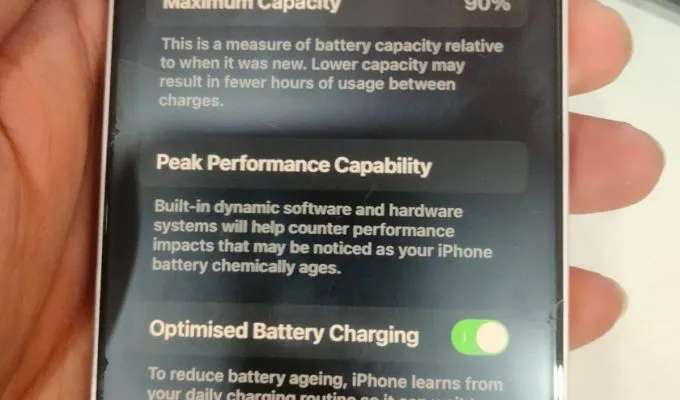 IPhone 12 White 128GB PTA Approved Dual Sim Factory Unlocked - photo 3
