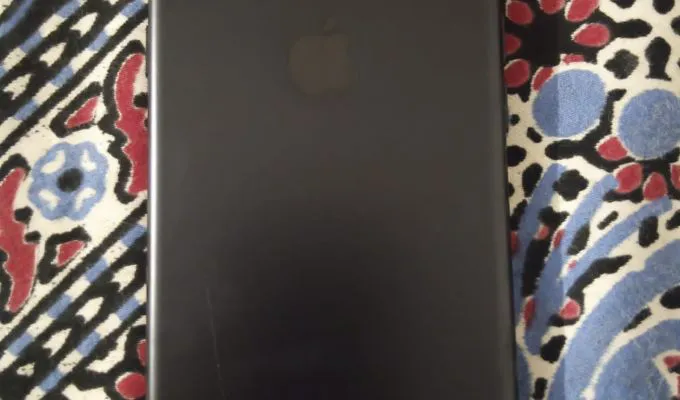 IPhone 7 32 g b non pta from - photo 3