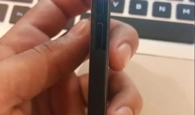 Iphone 12pro - photo 2