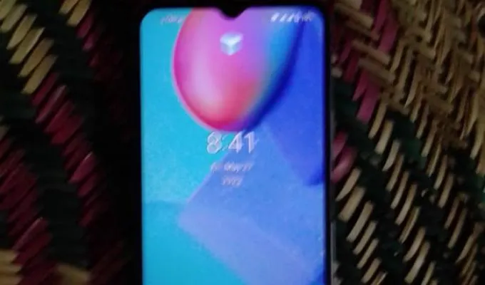 Vivo y20 condition 10 by 10 - photo 3