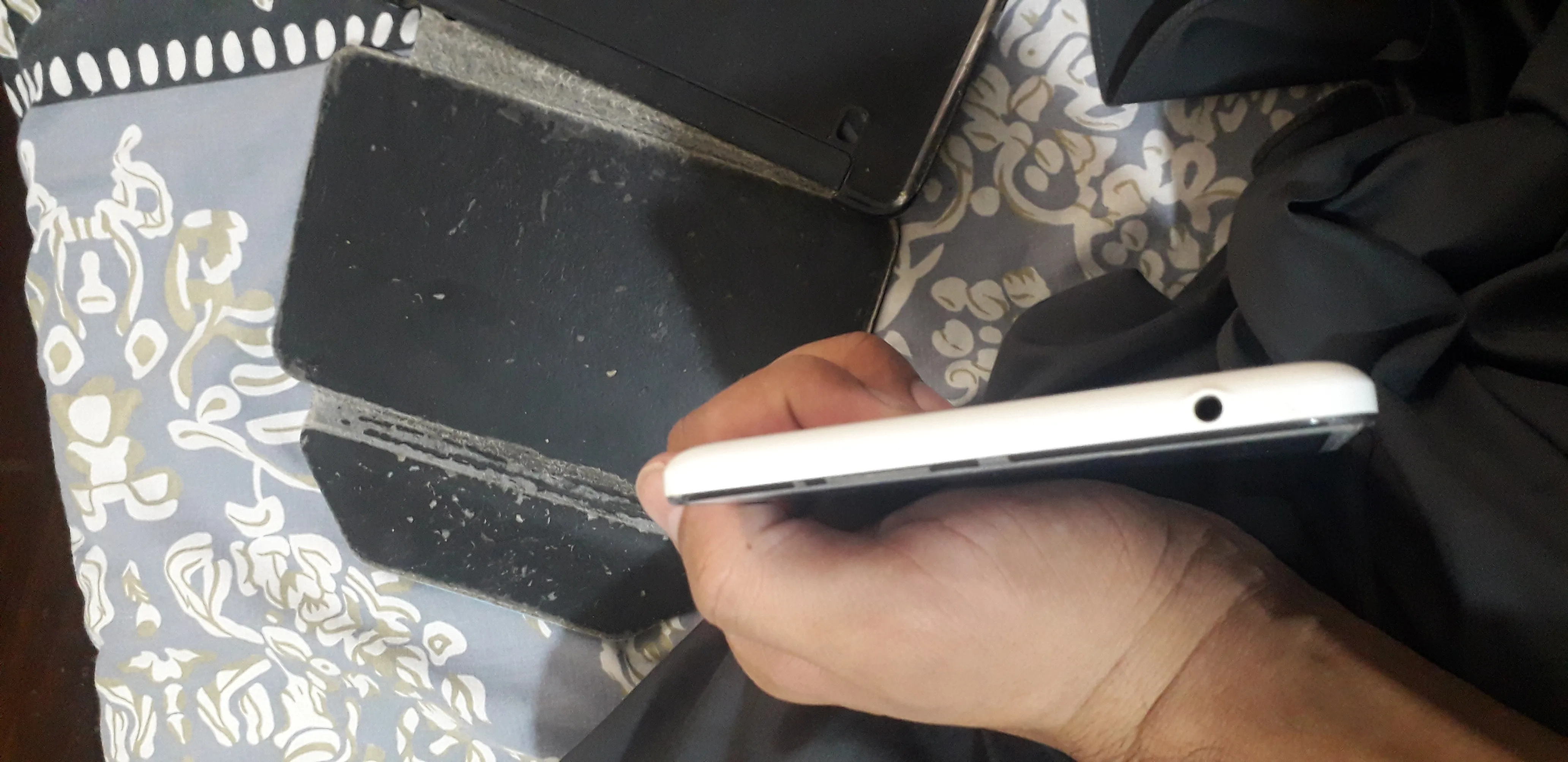 s4 tablet - photo 3