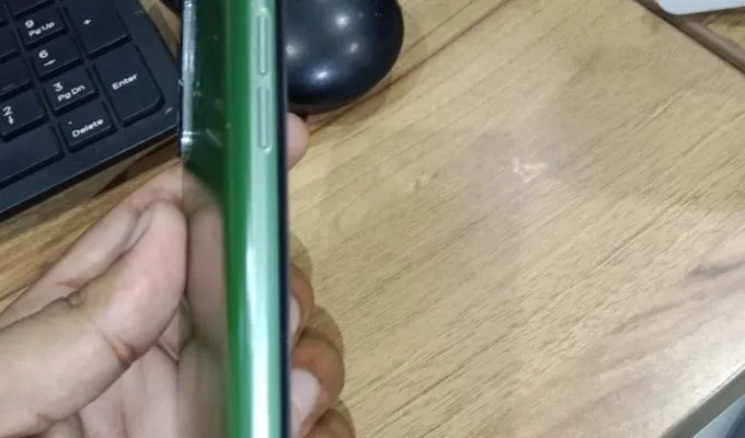 Realme 6i 4/128 ( USED ) Good Condition - photo 2