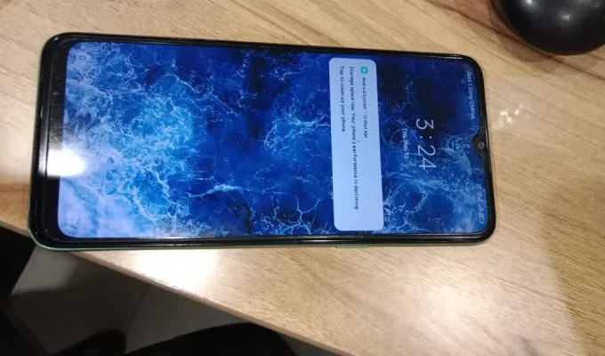 Realme 6i 4/128 ( USED ) Good Condition - photo 1
