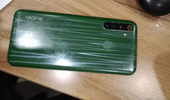 Realme 6i 4/128 ( USED ) Good Condition - photo 3