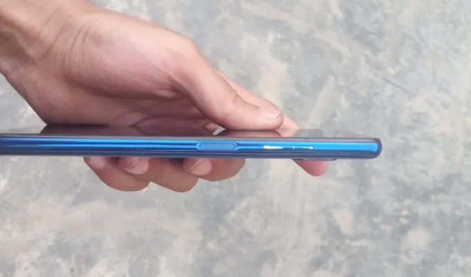 Xiaomi Poco X3 - photo 2