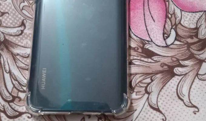 Huawei Model Y9 - photo 3
