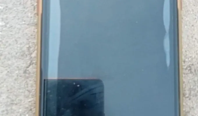 iPhone xr 64 gb - photo 3