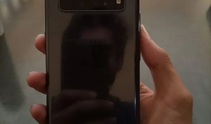 Samsung Galaxy S10 5G 8/256GB PTA Patched - photo 1