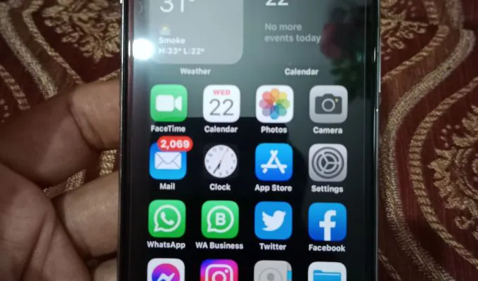 iPhone X 3gb 64gb used as Secondary phone - photo 1