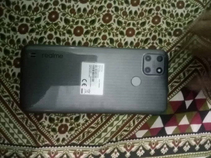 REALME C25Y ONLY ONE WEEK USE - photo 2