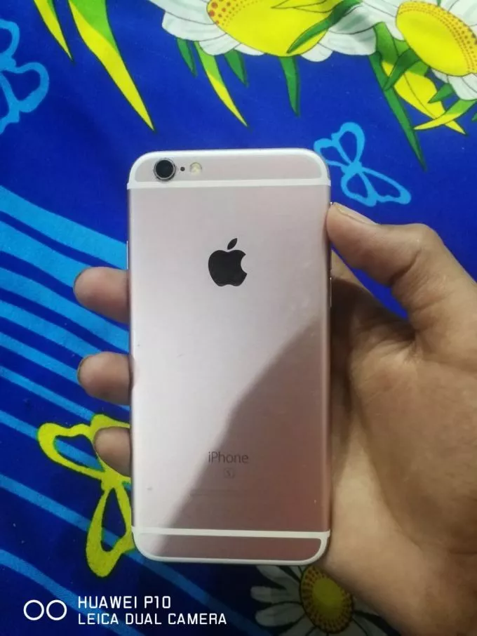 Iphone 6s condition 10/10 all of - photo 1