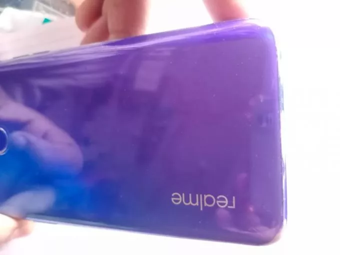Realme 3pro 6gb ram 128 gb Rom - photo 1