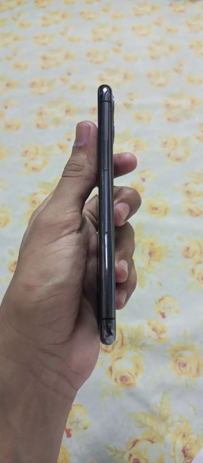 Iphone 11 pro 256Gb - photo 1
