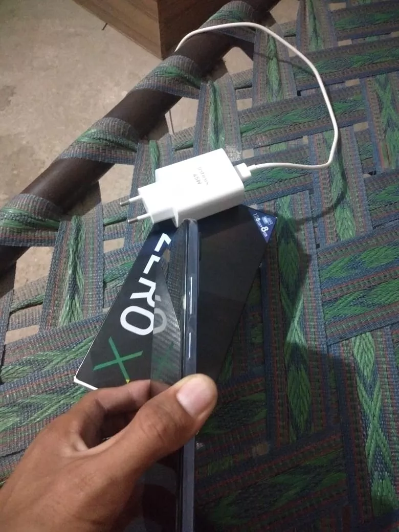 infinix zero X pro 8+3GB ram 128 memory - photo 3
