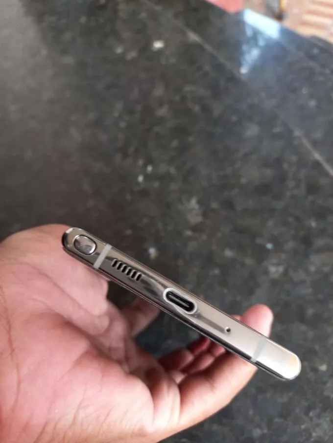 Sumsung Galaxy Note 10 Plus - photo 3