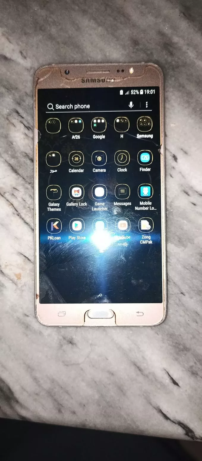 Samsung j6