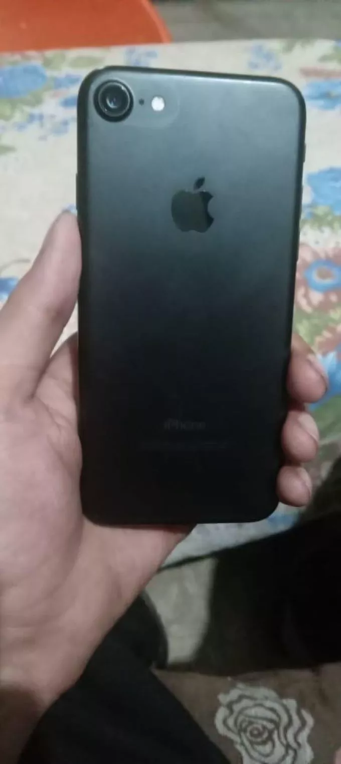 iphone 7 - photo 1